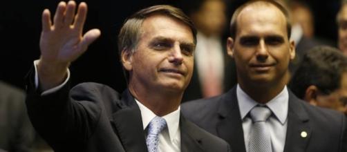 Internauta defende Jair Bolsonaro
