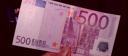 Bonus 500 euro Miur: come acquistare presso gli esercenti preferiti, suggerimenti