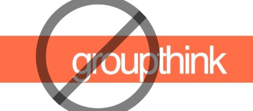 stop groupthink = white + orange | designKULTUR - wordpress.com
