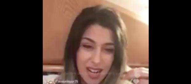 Bea en uno de sus directos de Instagram Bea en uno de sus directos de Instagram