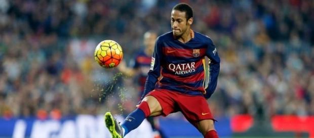 Neymar não terá Phillippe Coutinho como companheiro no Barcelona Neymar não terá Phillippe Coutinho como companheiro no Barcelona