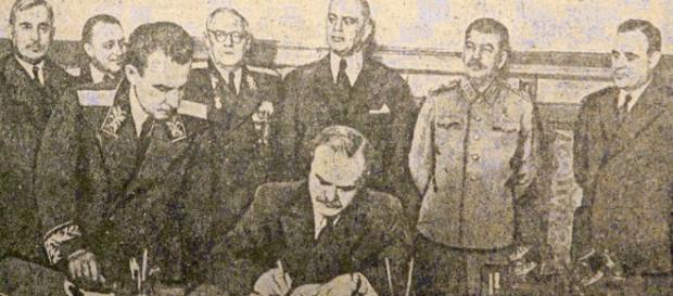 ocupatia sovietica « CER SI PAMANT ROMANESC - wordpress.com ocupatia sovietica « CER SI PAMANT ROMANESC - wordpress.com