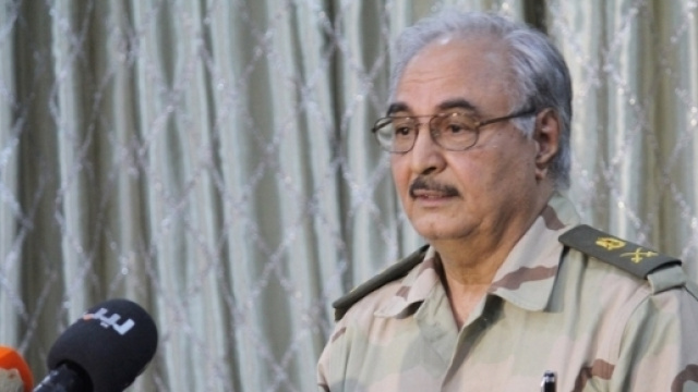 Il generale libico Khalifa Haftar, leader del governo della Cirenaica
