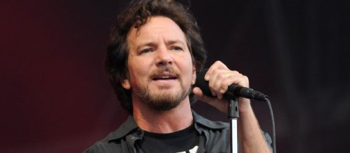 Hear Eddie Vedder and Daughter Cover 'Batman' Theme - Rolling Stone - rollingstone.com