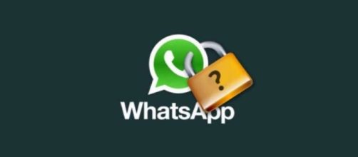 Le chat criptate su WhatsApp sarebbero a rischio