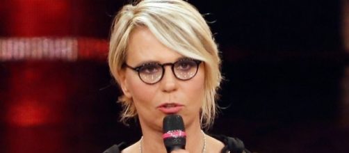 Uomini e Donne: Maria De Filippi ha smentito di aver avvertito un malore