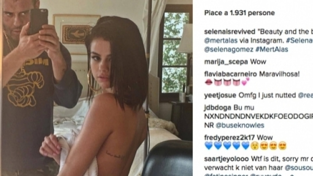 Selena Gomez in topless su Instagram Credits: Instagram