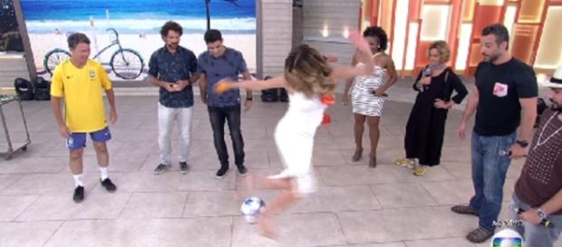 Internautas criticam Ana Furtado que tentou se exibir no 'Encontro' Internautas criticam Ana Furtado que tentou se exibir no 'Encontro'