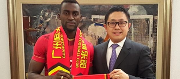 Jackson Martínez quando chegou à China Jackson Martínez quando chegou à China
