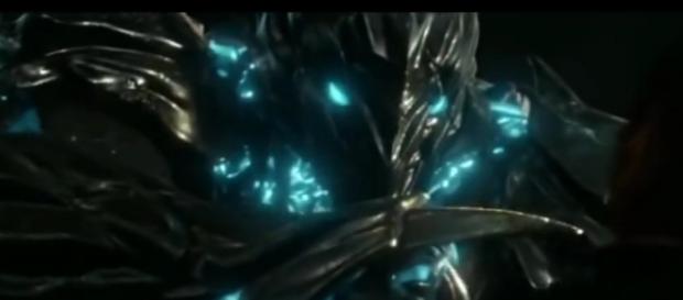 The Flash : Savitar, le dieu de la vitesse, prêt à semer la mort et la destruction The Flash : Savitar, le dieu de la vitesse, prêt à semer la mort et la destruction