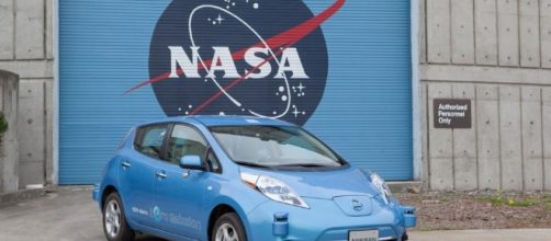 Nissan y la NASA se asocian para construir vehículos autónomos ... - fayerwayer.com