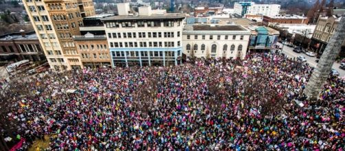 Women's March on Asheville fills downtown streets | Mountain Xpress - mountainx.com