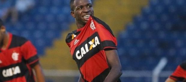 Atacante de apenas 16 anos está protagonizando belas atuações na "copinha". (Foto: Divulgação/Flamengo) Atacante de apenas 16 anos está protagonizando belas atuações na "copinha". (Foto: Divulgação/Flamengo)