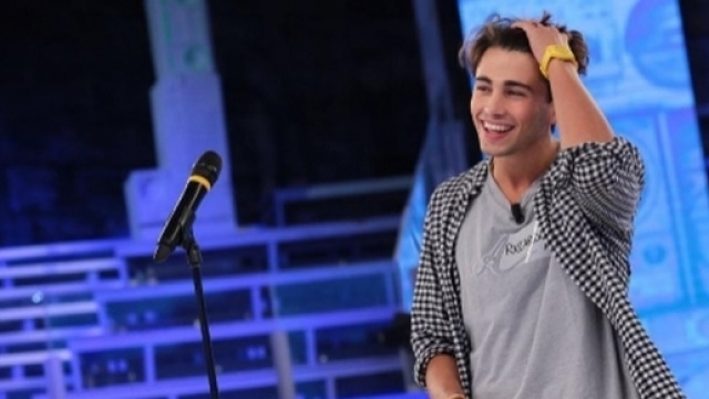 Riccardo Marcuzzo di Amici 2017: sospeso per un gestaccio