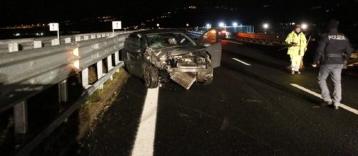 Calabria: incidente stradale mortale, un morto.