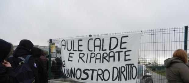 Blue Monday per gi studenti del Baffi di Fiumicino Blue Monday per gi studenti del Baffi di Fiumicino