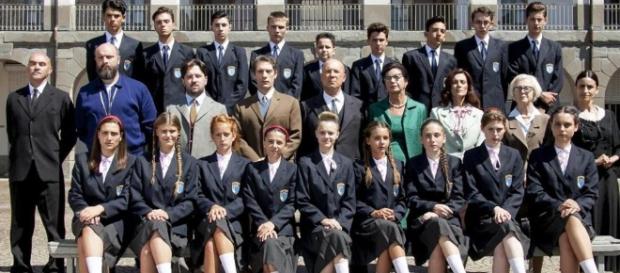 IL COLLEGIO RAIDUE POLEMICHE CHOC IL COLLEGIO RAIDUE POLEMICHE CHOC