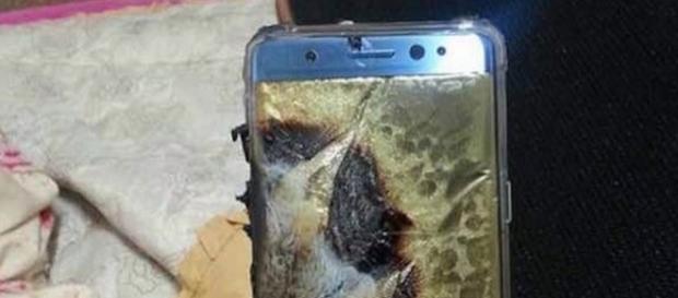 Official word from Samsung on Galaxy Note 7 battery flaw on January 23 / Photo from 'LinkwayLive' - linkwaylive.com Official word from Samsung on Galaxy Note 7 battery flaw on January 23 / Photo from 'LinkwayLive' - linkwaylive.com