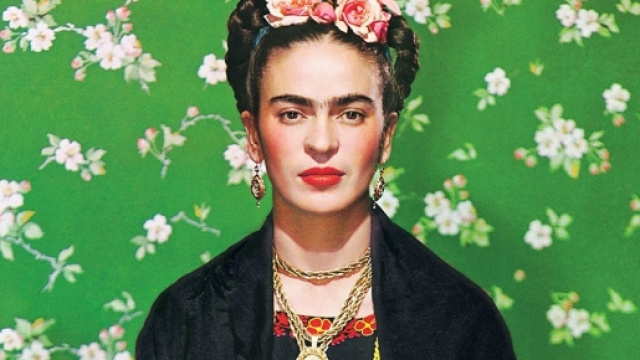 Frida Kahlo al centro della scena di Palazzo Albergati a Bologna
