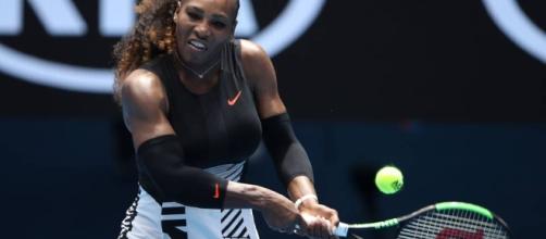 Serena Williams starts good after advancing to the second round in the Australian Open 2017 / Photo from 'Sporting News' - sportingnews.com