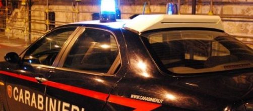 I carabinieri hanno arrestato una giovane per taccheggio.