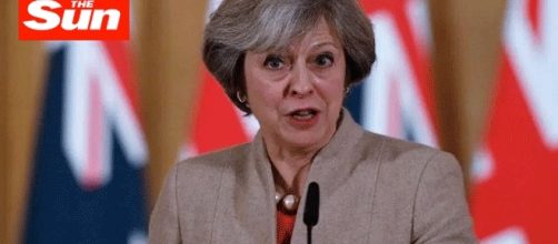 Devant le corps diplomatique, Theresa May a déclaré qu'elle baliserait le Brexit en douze points ce mardi