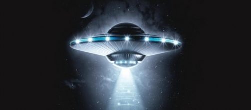 Il video dell'UFO avvistato nel Salento spopola sui social
