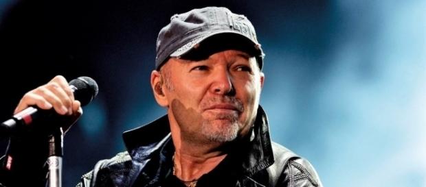 ESCLUSIVA. Vasco Rossi sceglie il sud per le riprese dei videoclip ... - novella2000.it ESCLUSIVA. Vasco Rossi sceglie il sud per le riprese dei videoclip ... - novella2000.it