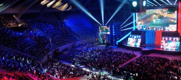 Os campeonatos de jogos digitais movimentam milhões de dólares. Os campeonatos de jogos digitais movimentam milhões de dólares.