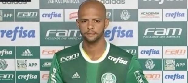 Felipe Melo disparou contra jornalistas que o rotularam como maldoso Felipe Melo disparou contra jornalistas que o rotularam como maldoso