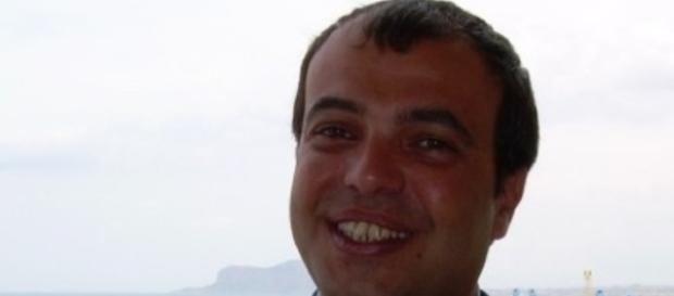 Il caso Alessandro Alfano: continui incrementi stipendiali nelle Poste Il caso Alessandro Alfano: continui incrementi stipendiali nelle Poste