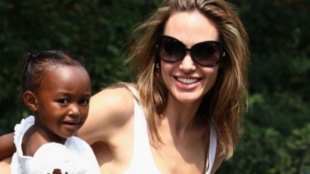 Divorce d&rsquo;Angelina Jolie et Brad Pitt&nbsp;: La m&egrave;re biologique de leur fille a refait surface