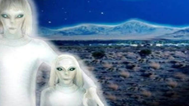 Un'illustrazione degli alieni definiti bianchi e alti.