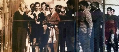 Foto storica dell'inaugurazione del campo sportivo a Solarino
