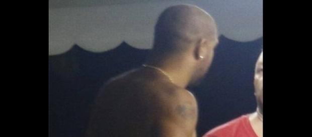 Adriano Imperador reaparece em noitada no Rio Adriano Imperador reaparece em noitada no Rio