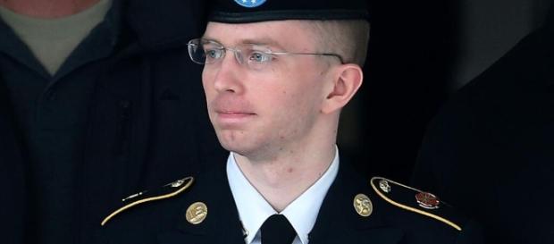 Da war sie noch ein Mann und verriert Militärgeheimnisse: Chelsea Manning. (Fotoverantw./URG Suisse: Blasting.News Archiv) Da war sie noch ein Mann und verriert Militärgeheimnisse: Chelsea Manning. (Fotoverantw./URG Suisse: Blasting.News Archiv)