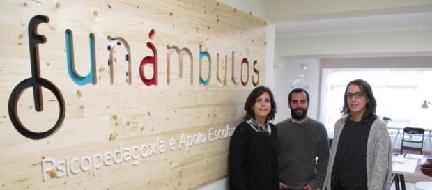De izquierda a derecha, Clara Estévez, Daniel Gómez y Marta Fernández. De izquierda a derecha, Clara Estévez, Daniel Gómez y Marta Fernández.