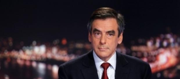 François FILLON dans la tourmente des poubelles politiques. François FILLON dans la tourmente des poubelles politiques.