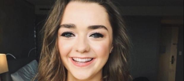 Game of Thrones : Maisie Willimas tease la saison 7 (et son final) Game of Thrones : Maisie Willimas tease la saison 7 (et son final)