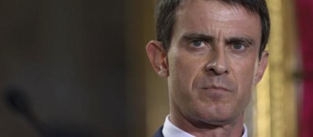Manuel Valls gifle - Primaire du Parti Socialiste Manuel Valls gifle - Primaire du Parti Socialiste