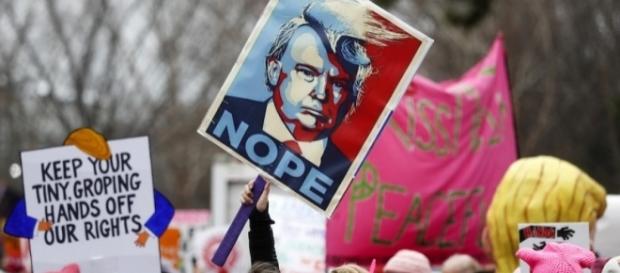 Miles de mujeres protestan en contra del presidente Donald Trump ... - com.mx Miles de mujeres protestan en contra del presidente Donald Trump ... - com.mx