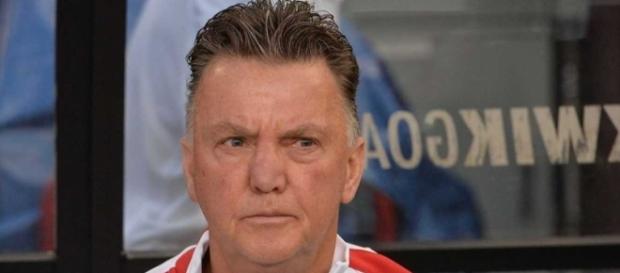 Van Gaal habló sobre Valdés | Resumen Sports - resumensports.com Van Gaal habló sobre Valdés | Resumen Sports - resumensports.com