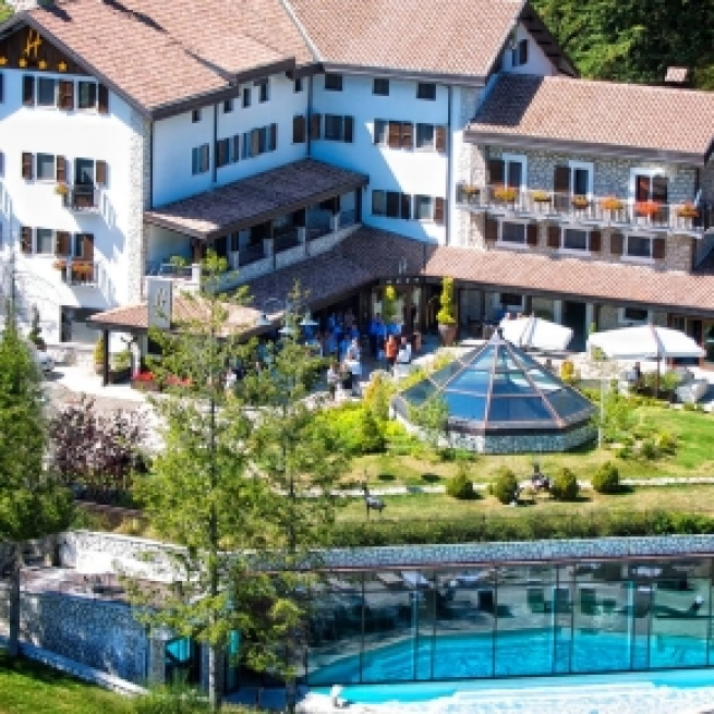Hotel Rigopiano: i soccorritori grandi eroi