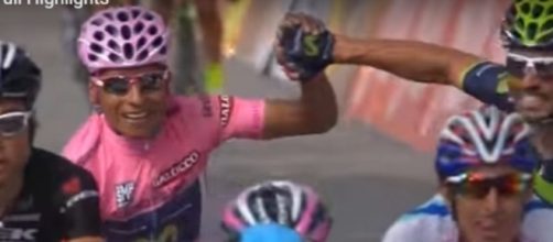 Nairo Quintana in maglia rosa al Giro 2014