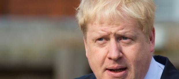 Obama hits back at Boris Johnson's alleged smears - BBC News - bbc.co.uk Obama hits back at Boris Johnson's alleged smears - BBC News - bbc.co.uk