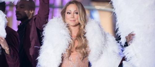 Mariah Carey is claiming her New Year's Eve set was an act of ... - com.au