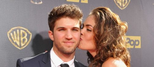 Bryan Craig and Kelly Thiebaud split up? She moved to NYC without him (via Blasting News image library - inquisitr.com)