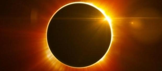 Há 38 anos não acontecia um eclipse total do Sol nos Estados Unidos (Banco de imagens Google) Há 38 anos não acontecia um eclipse total do Sol nos Estados Unidos (Banco de imagens Google)