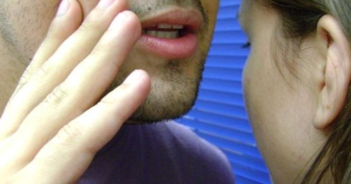 5 maneiras de se identificar uma pessoa falsa