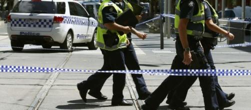 Three Dead, 20 Wounded After Car Strikes Pedestrians in Melbourne ... - hamodia.com